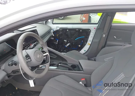 2025 Hyundai Elantra Sel Sport from USA, damaged, VIN KMHLM4DG6SU057018